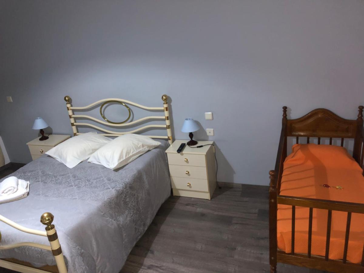 Restaurante Residencial Pizzaria S. Estevao Aguiar da Beira Kültér fotó
