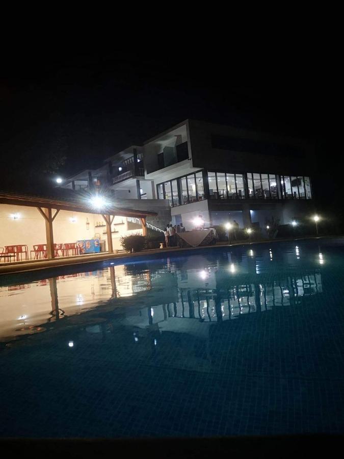 Restaurante Residencial Pizzaria S. Estevao Aguiar da Beira Kültér fotó